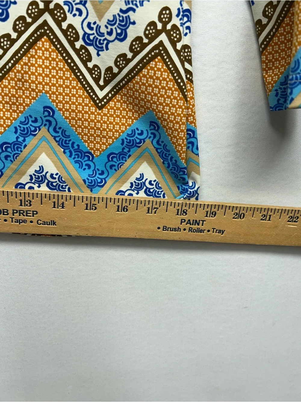 J.McLaughlin Chevron Print Long Sleeve Top - Blue & Gold